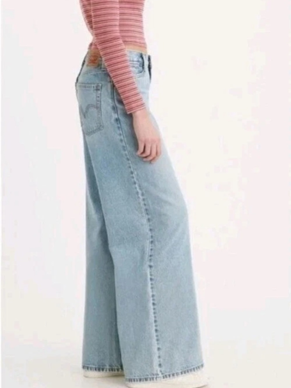 Levis Jeans Women’s Blue 27 Blue 94 Baggy WideLeg High Rise Light Wash